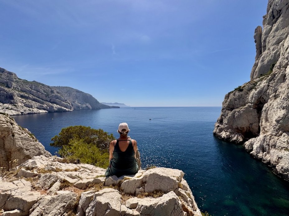 RANDONN�E CALANQUES: SORMIOU PAR LE BAOU ROND
