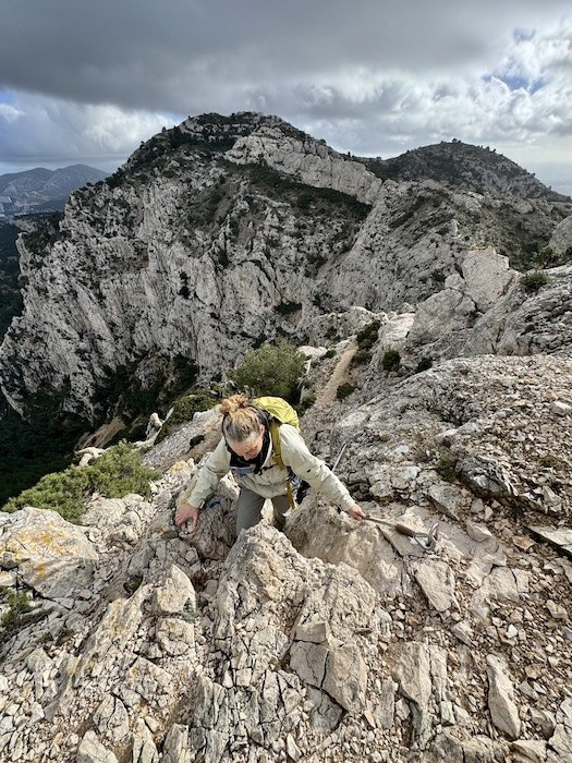 RANDONN�E CALANQUES: MARSEILLEVEYRE ET BEOUVEYRE- VERSANT NORD ET CR�TES